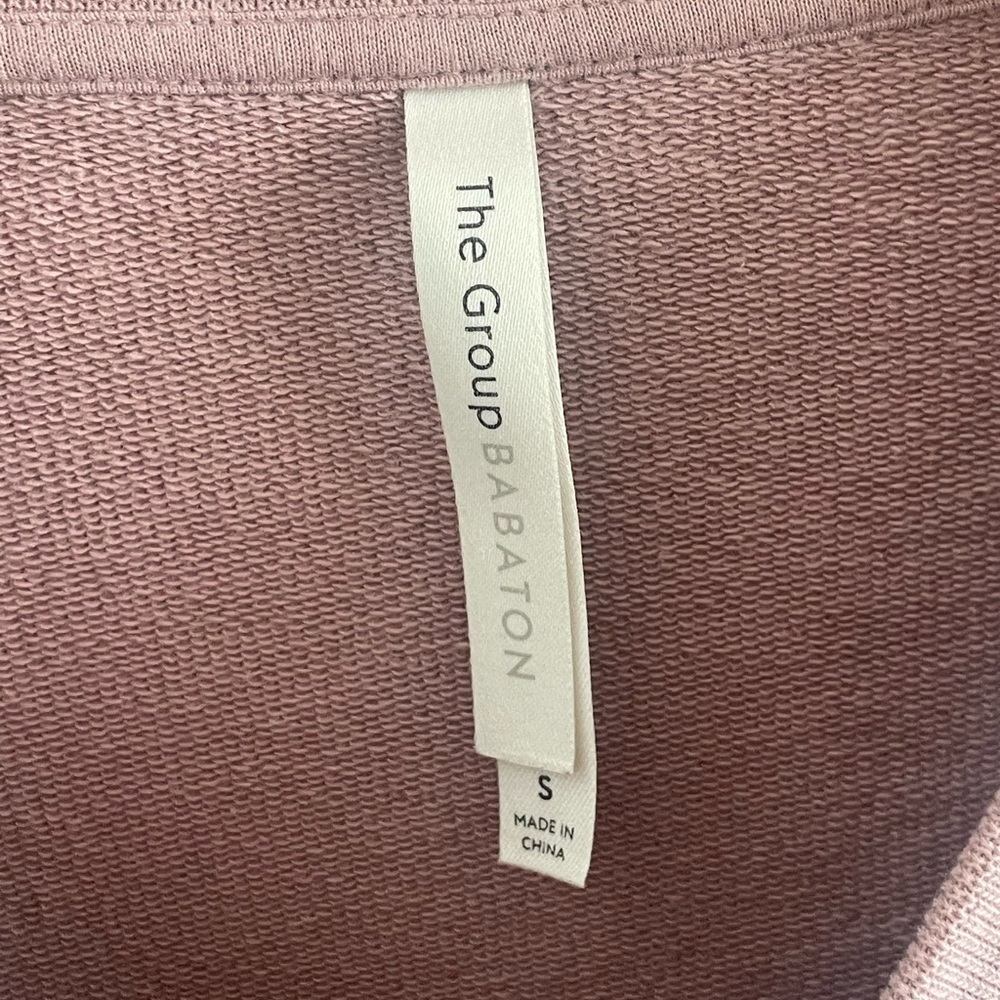 ARITZIA Babaton The Group Persona Sweater Shoulder Pad Long Sleeve Pink Sz Small - Picture 7 of 10